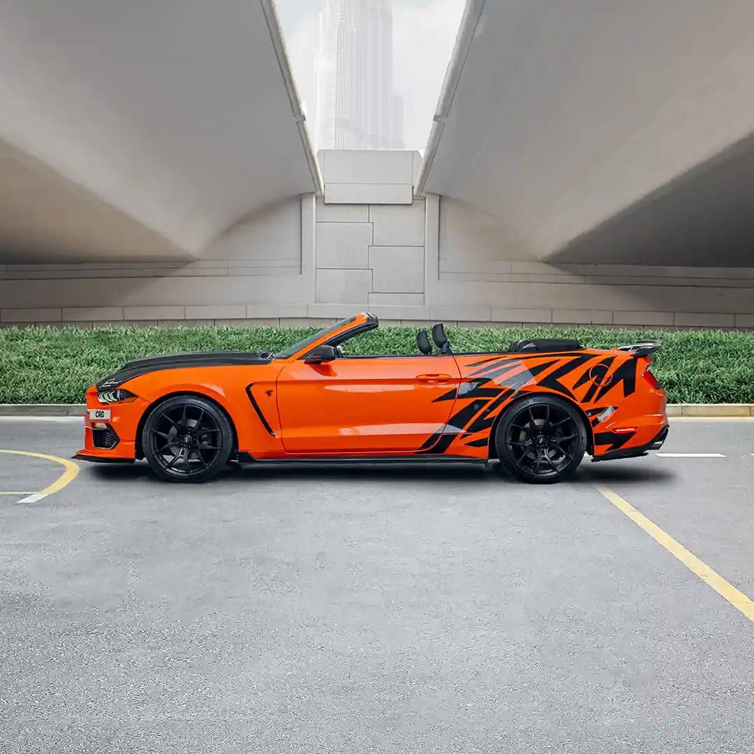 Ford Mustang – Black + Orange - 5