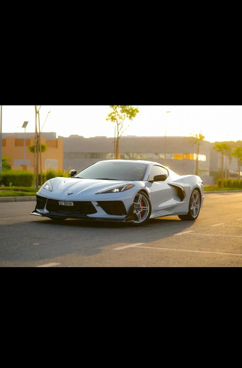 Chevrolet Corvette C8 - Beyaz - Görsel 1