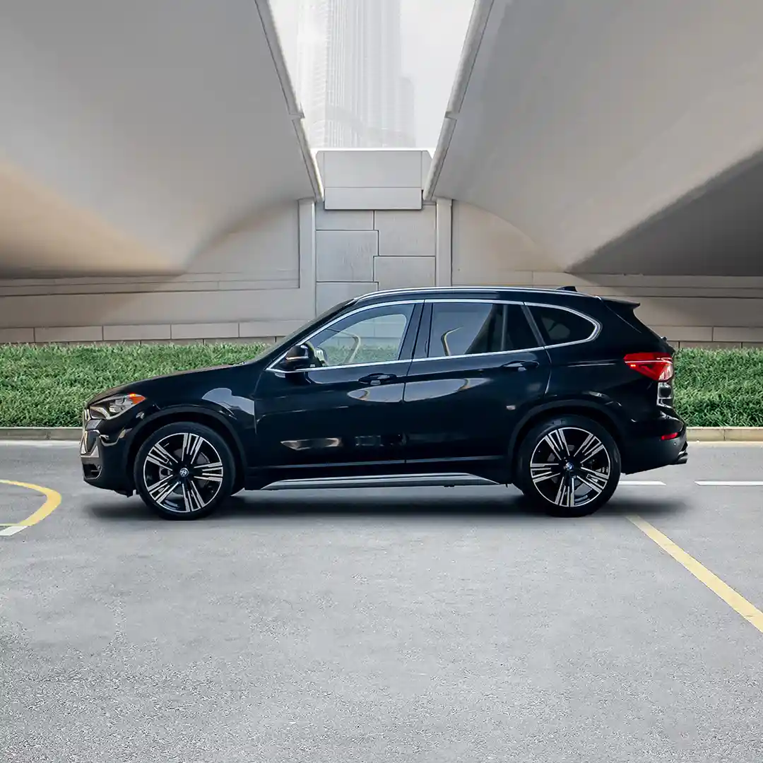 BMW X1 – Black - 5