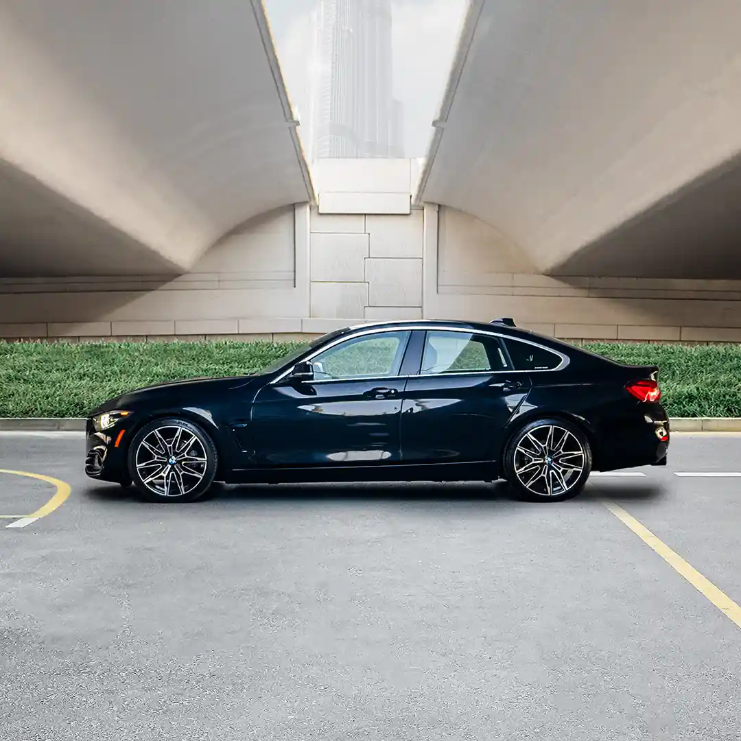 BMW 430i – Black - 5