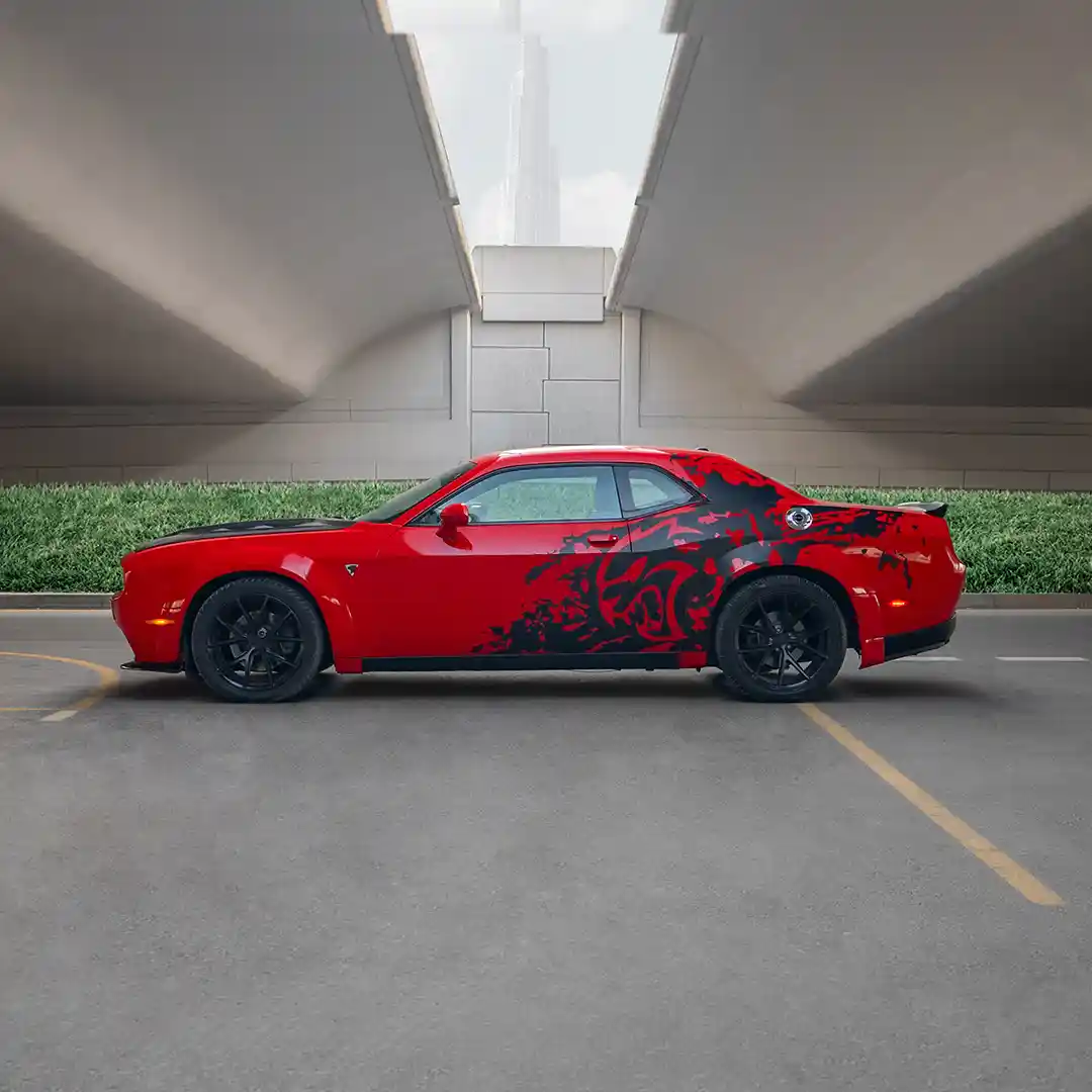 Dodge Challenger Red - 5