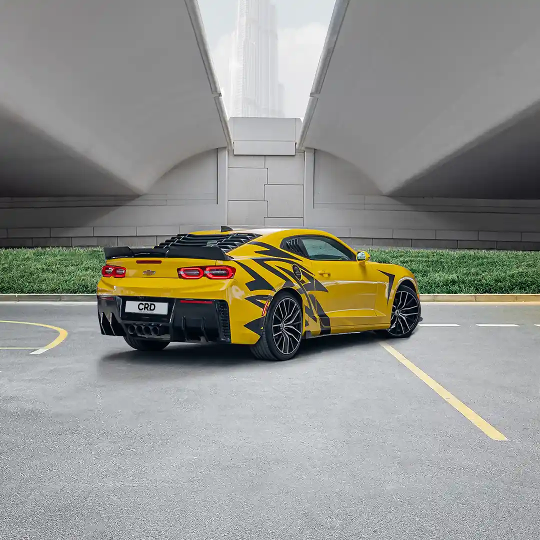 Chevrolet Camaro Sarı + Siyah - Görsel 2