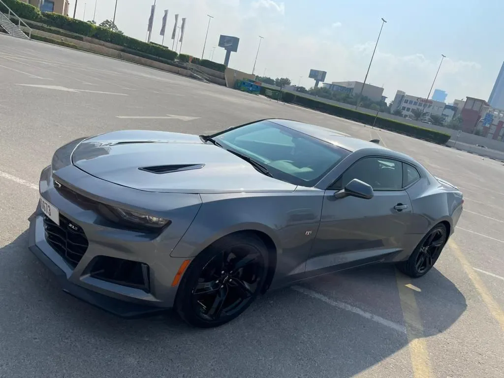 Chevrolet Camaro - Gri - Görsel 1