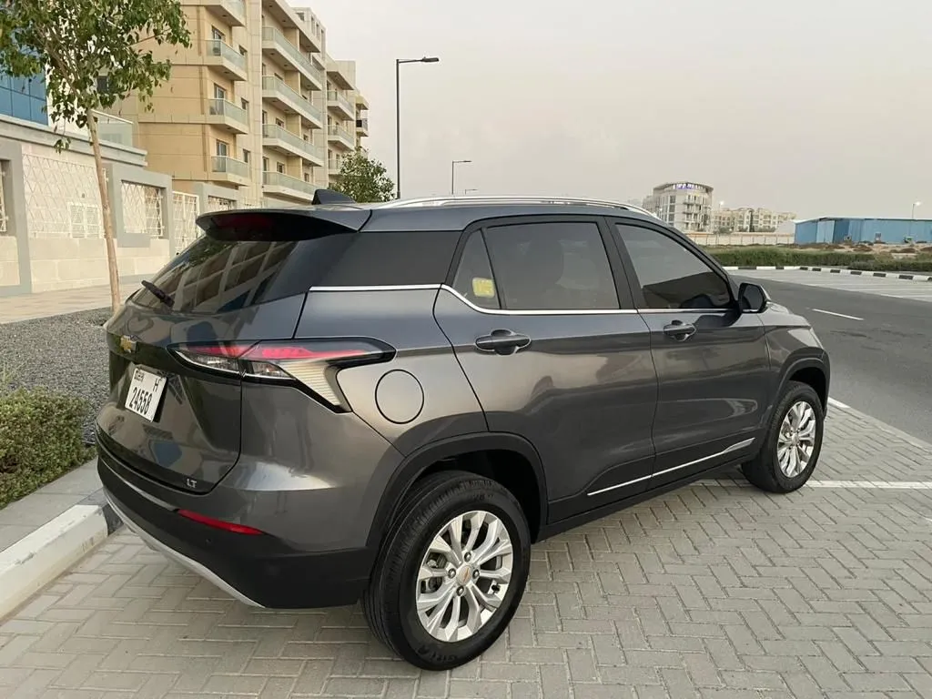 Chevrolet Groove - Black - 3