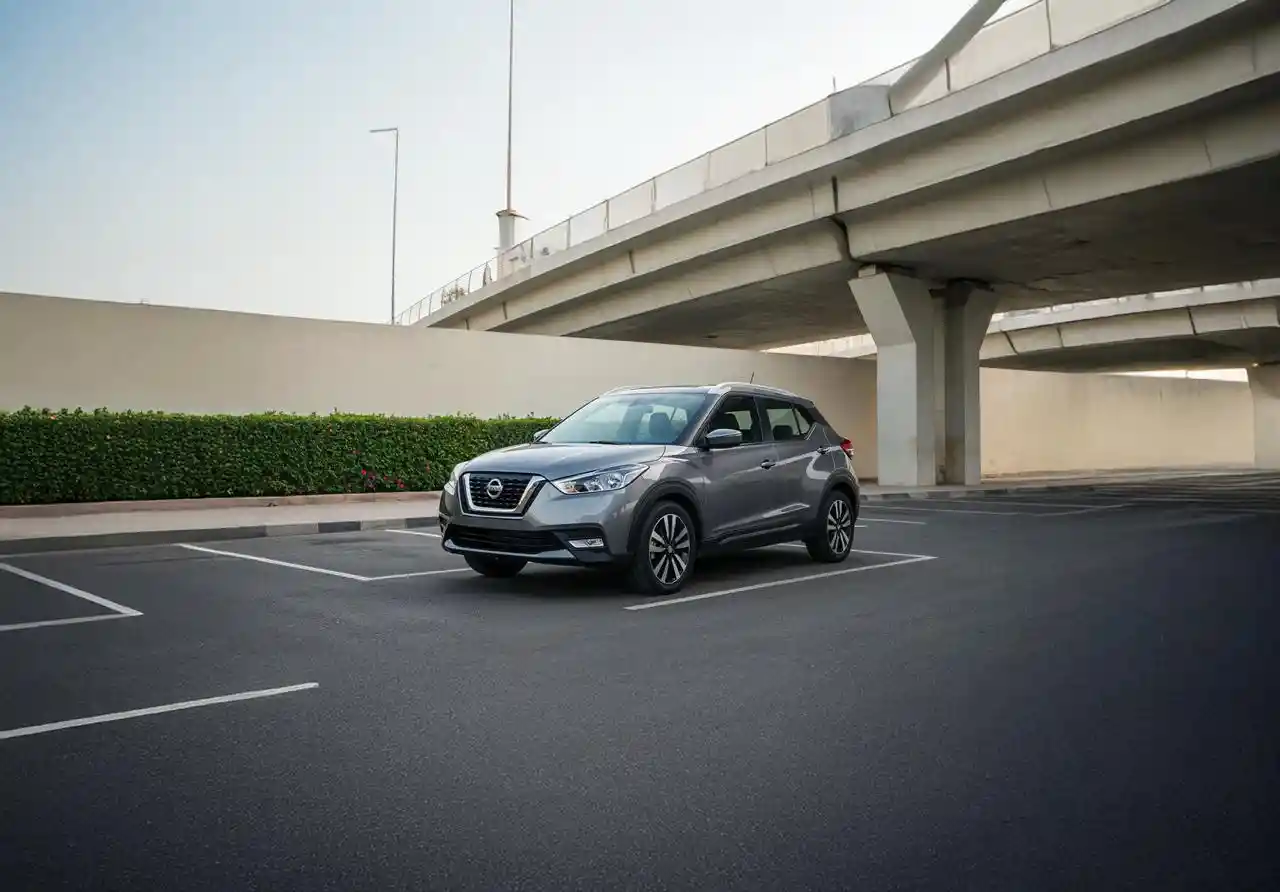 Nissan Kicks - Gray