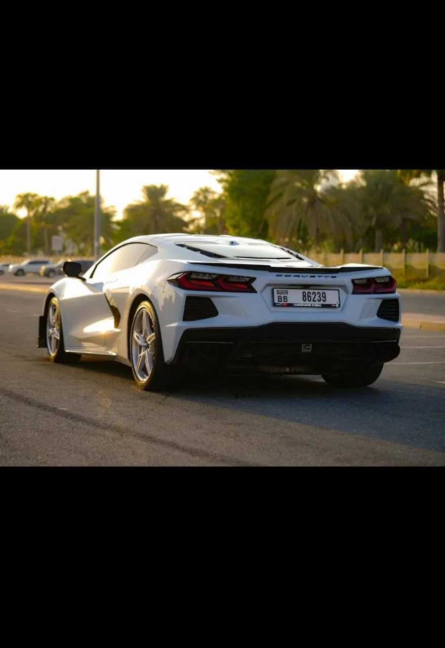 Chevrolet Corvette C8 - Beyaz - Görsel 2