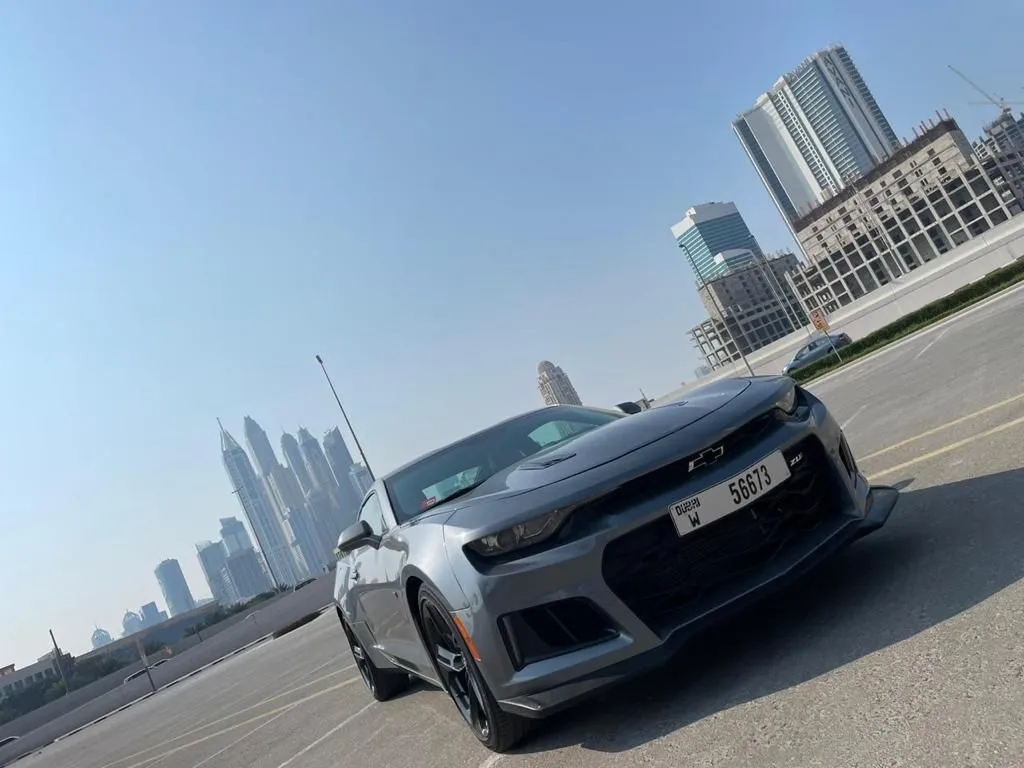 Chevrolet Camaro - Gri - Görsel 2