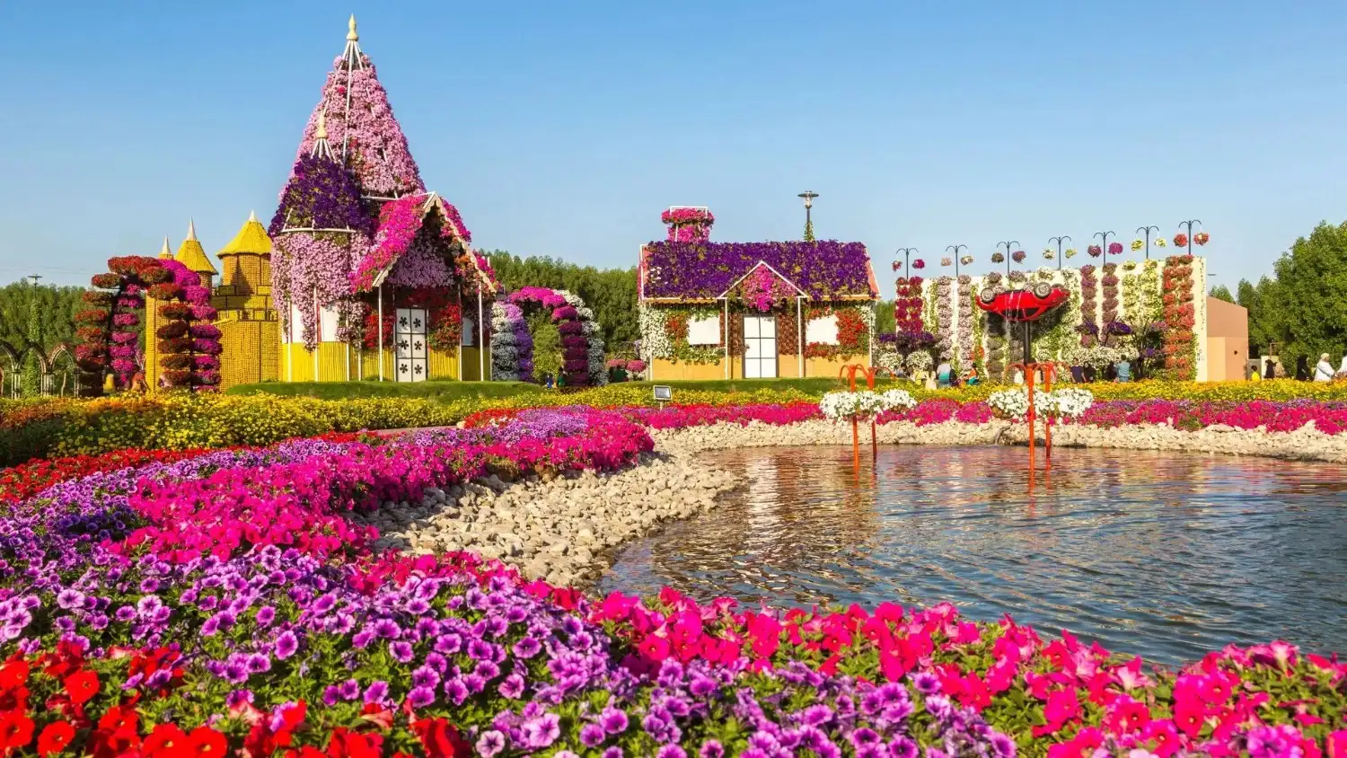  Dubai Miracle Garden