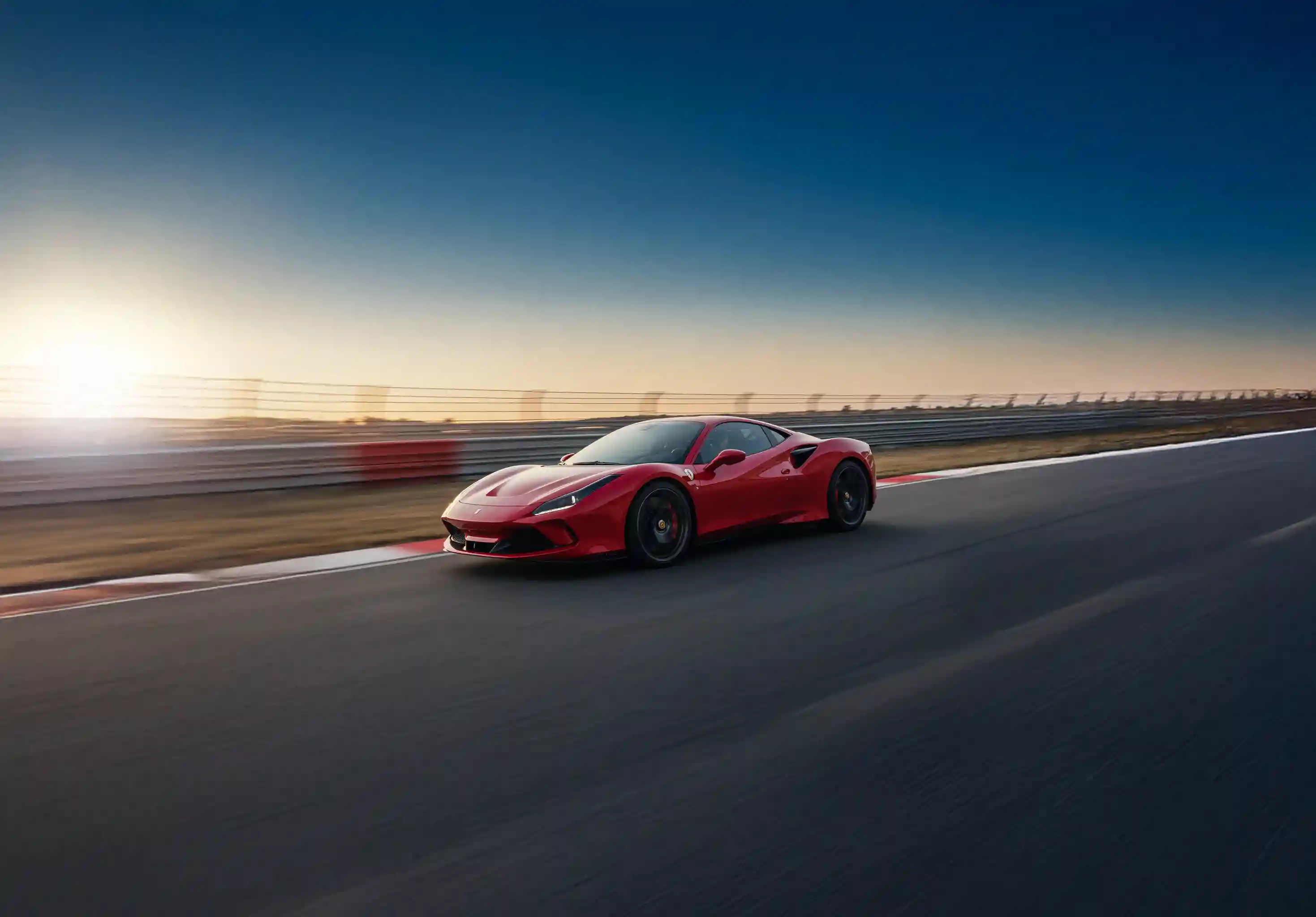 Ferrari World Driving Experience Abu Dhabi: Hayalinizdeki Süper Arabayı Kullanın