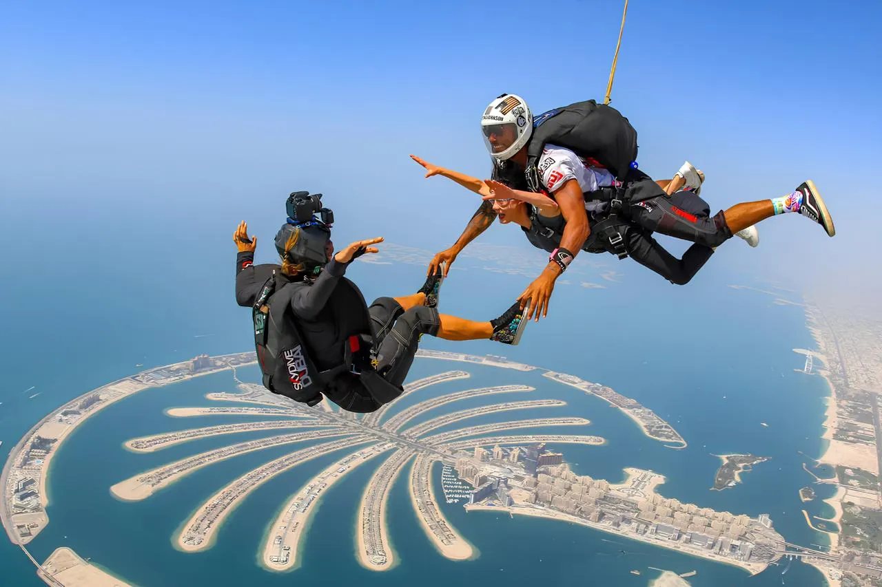 Skydive Dubai: Experience Tandem Skydiving at The Palm Drop Zone