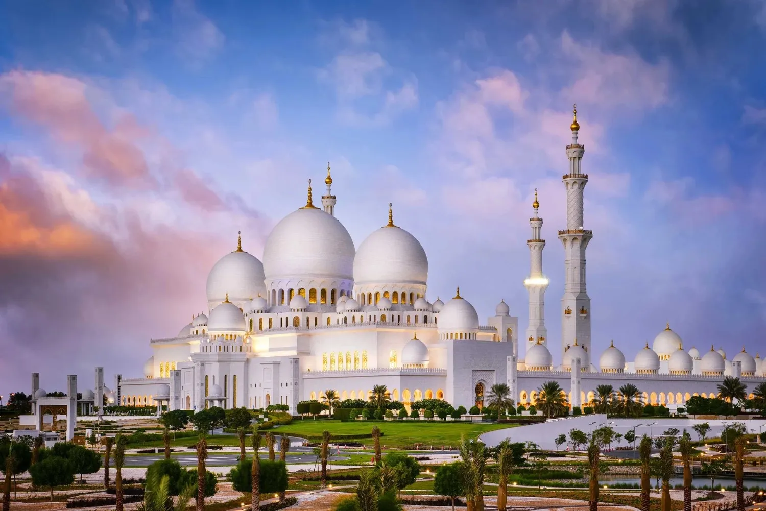Abu Dhabi Iconic Places Tour