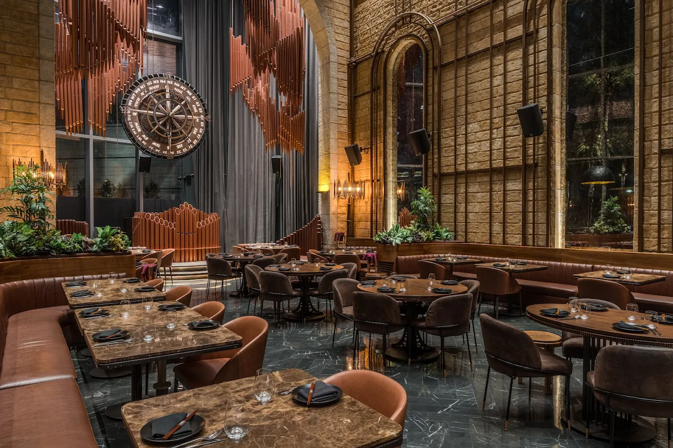 Amelia Lounge